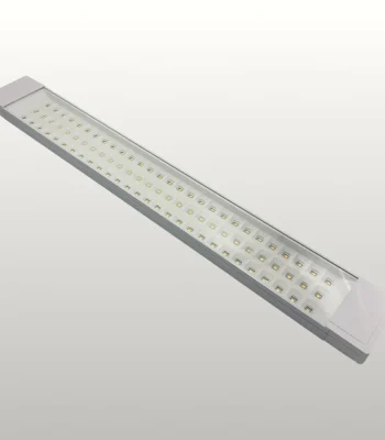 Corp LED liniar industrial de 100W și 120cm cu 4 rânduri de LED-uri vizibile