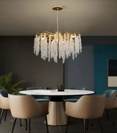 Candelabru auriu cu cristale K9, 6 becuri E14, design elegant