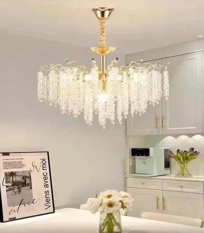 Candelabru auriu cu cristale K9, 7 becuri E14, diametru 50 cm