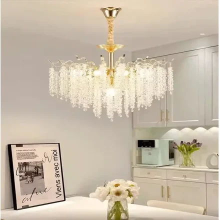 Candelabru auriu cu cristale K9, 7 becuri E14, diametru 50 cm