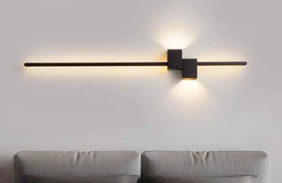 aplica LED verticală neagră 80cm 28W modernă