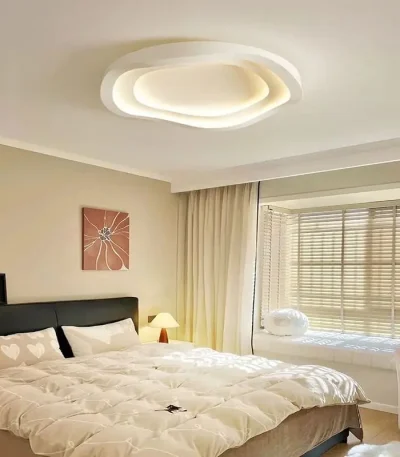 Aplica LED tavan 88W albă, diametru 48 cm, lumină caldă, neutră sau rece, design modern.