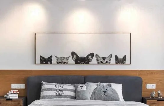 Aplica 3 spoturi GU10 alba orientabila pentru perete sau tavan, design modern din aluminiu
