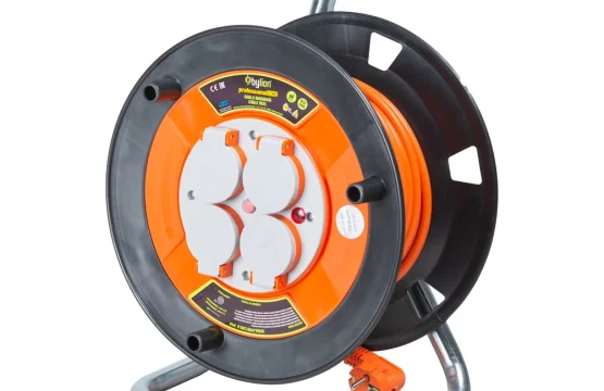 Derulator 4 prize 20M 3X1.5 IP44, Emfanorm